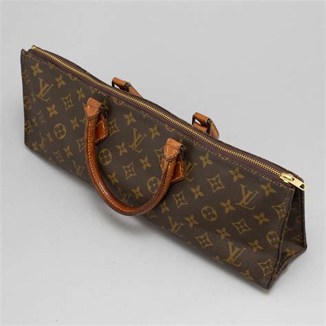 sac triangle louis vuitton|louis vuitton sac triangle bag.